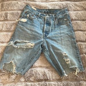 Levi’s 501 Cutoff Distressed Demin Shorts